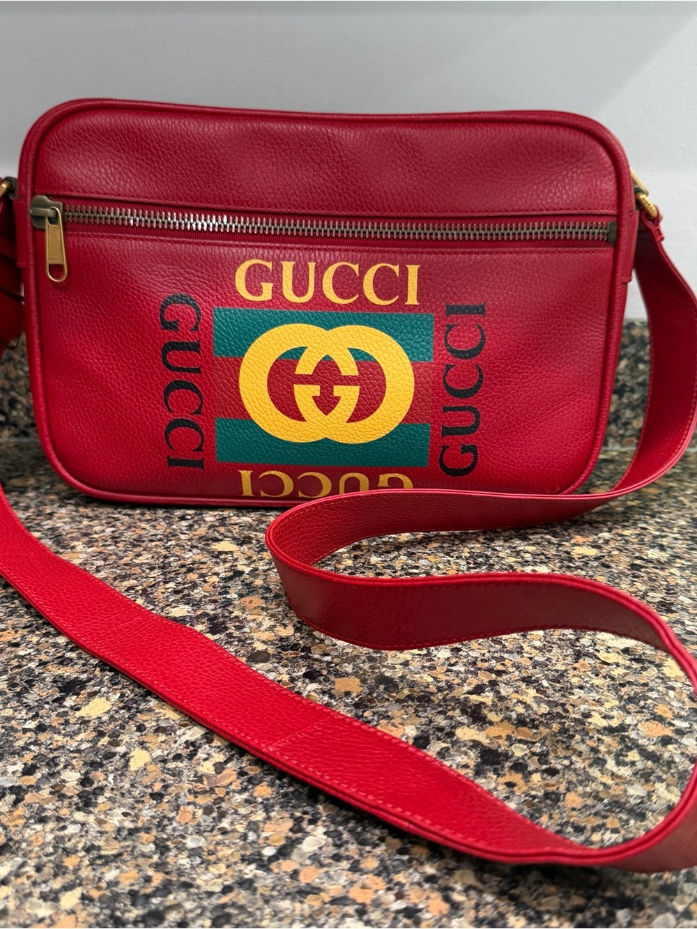 Gucci Red Leather Zip-Pull Bag with Gold Hardware